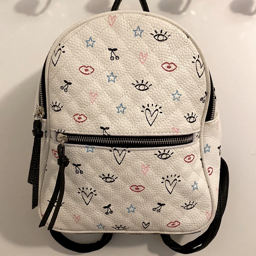 Claire’s White Faux Leather Mini Backpack